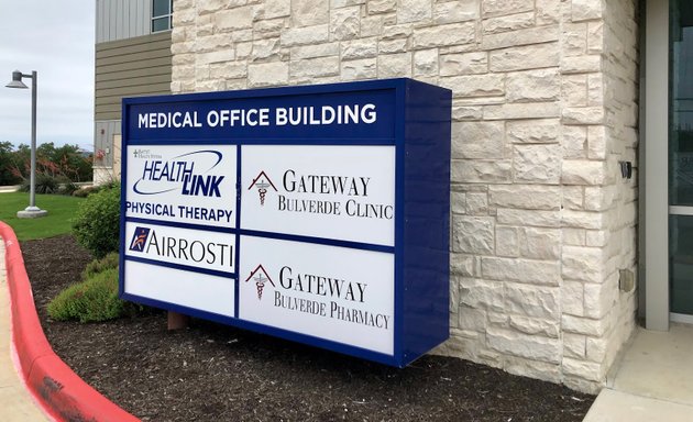 Photo of Gateway Bulverde Clinic