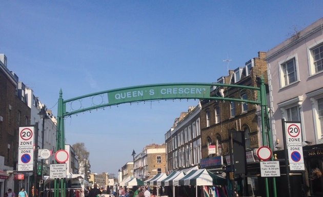 Photo of Queen’s Crescent Market