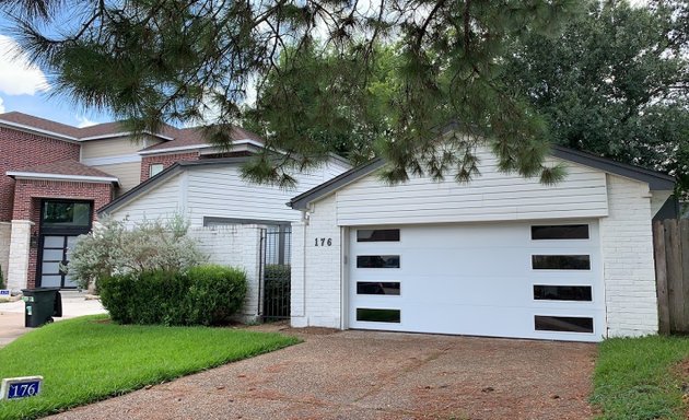 Photo of Fix N Go Garage Door Repair Of Houston