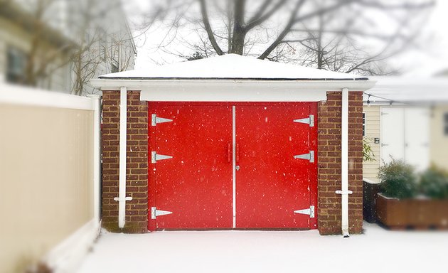 Photo of The Garage Art Center