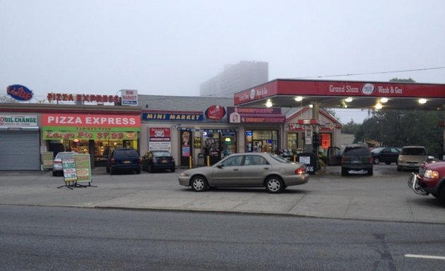 Photo of Grand Slam Wash & Gas