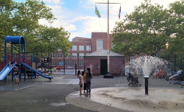 Photo of Annadale Playground