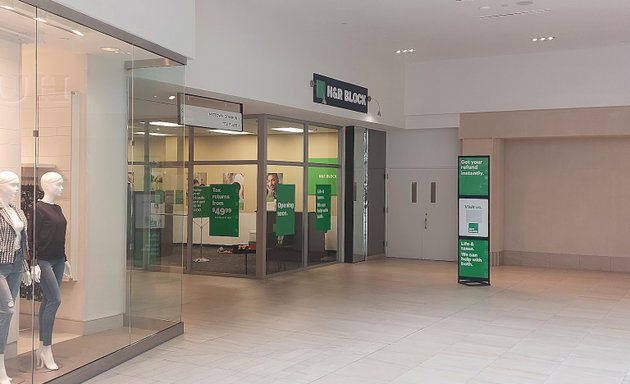 Photo of H&R Block