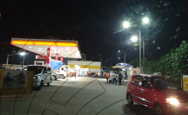 Photo of Shell Petrol Pump