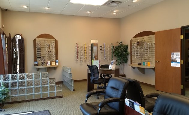 Photo of Crossroads Eye Care