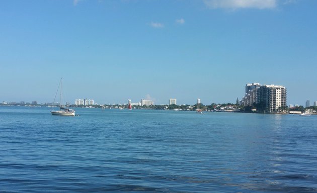 Photo of Venetian Causeway Bridge