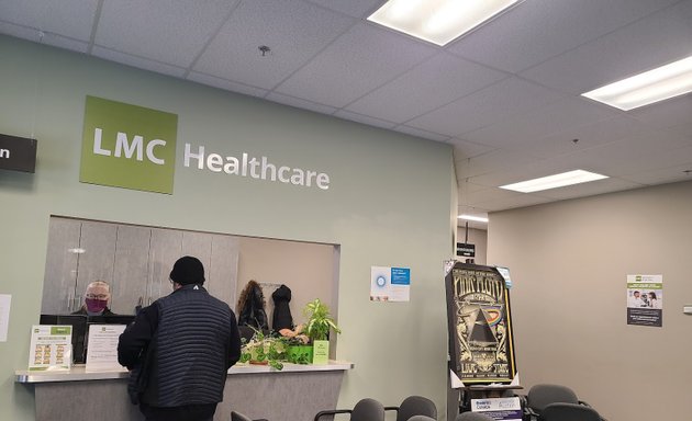 Photo of LMC Healthcare Vaughan