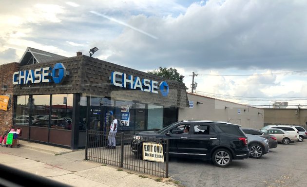 Photo of Chase Bank