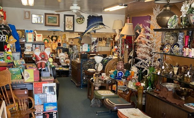 Photo of Beaux Arts Vintage (and Video)