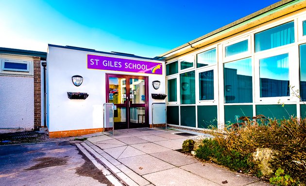 Photo of St Giles School