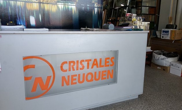 Foto de Vidrios • Cristales del Neuquen Hogar - Automotor