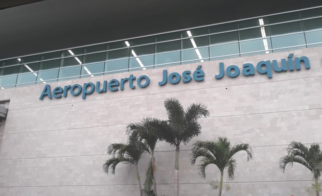 Foto de Tecnoviajes L´alianXa Travel Network - Aeropuerto José Joaquín de Olmedo