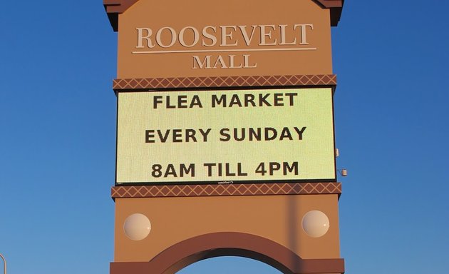 Photo of Roosevelt Mall Flea Market