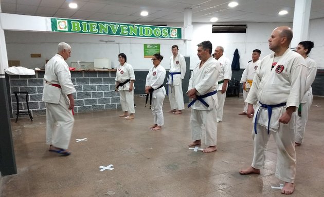 Foto de SWÁSTHYA - Medicina Trad. China- Gimnasia- Karate Do