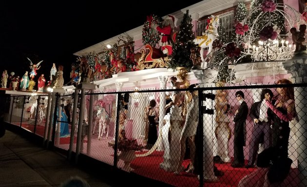 Photo of The Christmas House Of The Garabedian Family