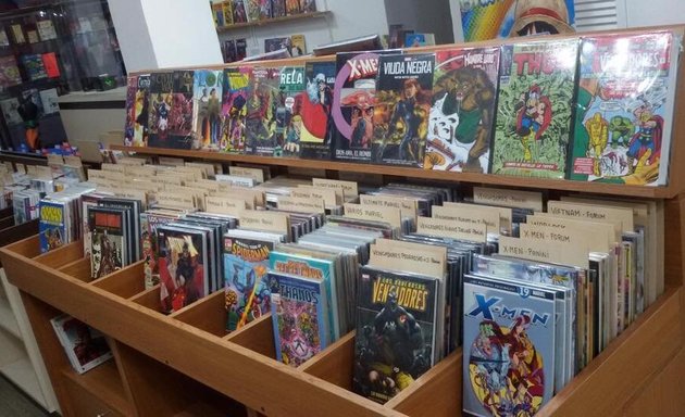 Foto de Asteria Cómics