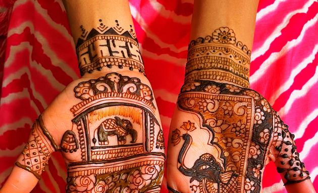 Photo of Poonam Henna Artist