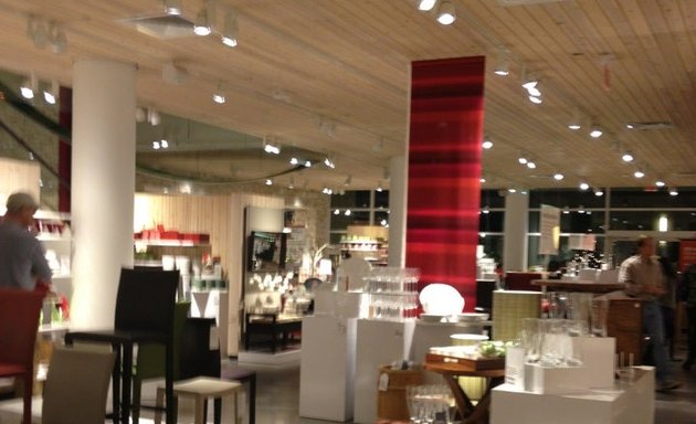 Photo of Crate & Barrel