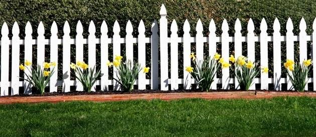 Photo of Vinyl Picket Fences Toronto & GTA