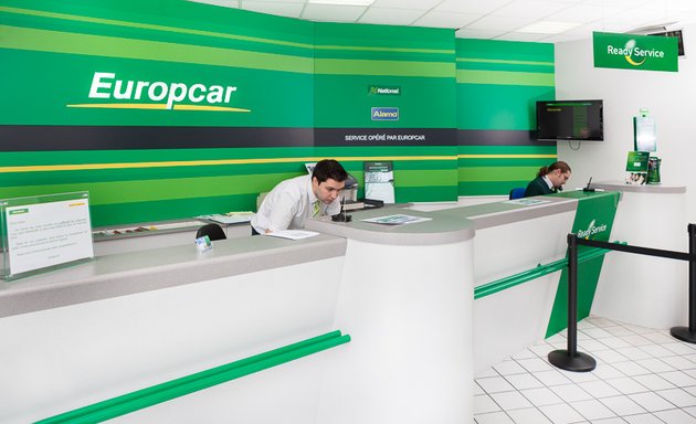 Photo de Europcar - Location voiture & camion - Nantes Gare Sud