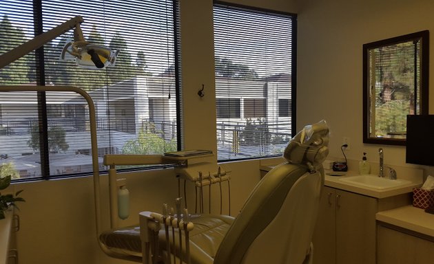 Photo of La Jolla Micro Endodontics - Katherine Thomson D.D.S.