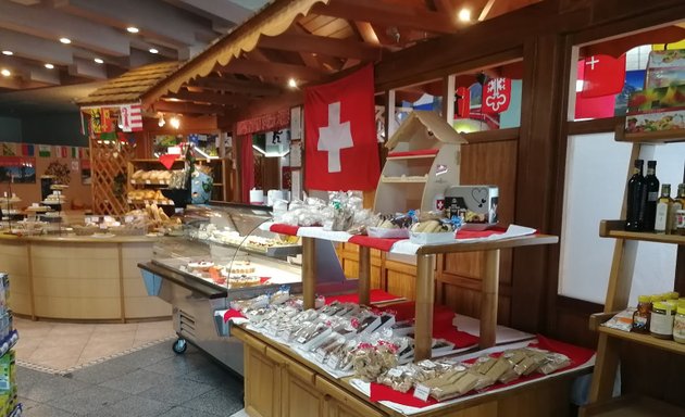 Foto de Swiss Corner