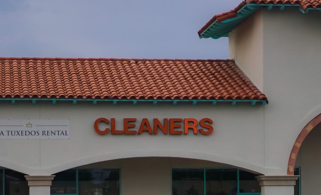 Photo of Andrade Cleaners