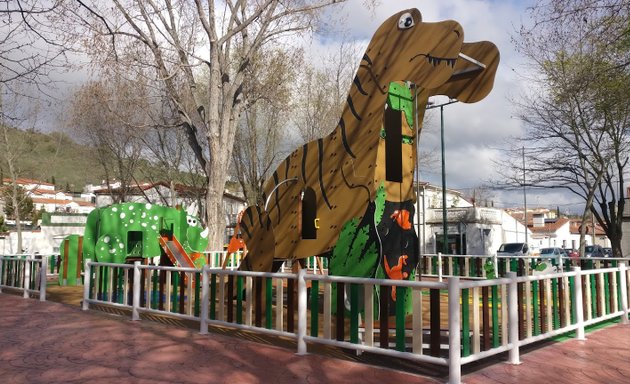 Foto de Parque infantil dinosaurios