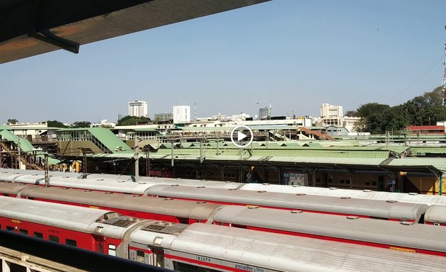 Photo of Majestic Railway station Car Parking