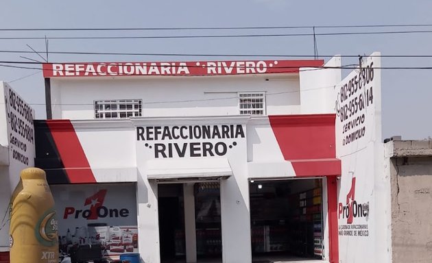Foto de Refaccionaria Rivero