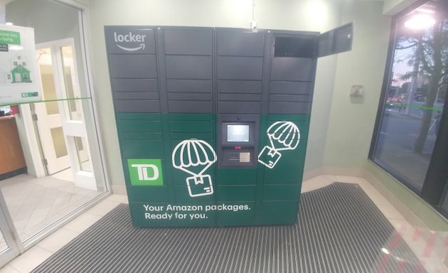 Photo of Amazon Hub Locker - Honey