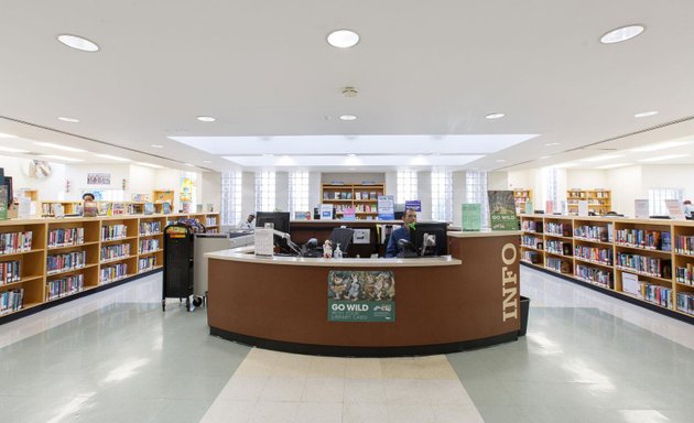 Photo of Brooklyn Public Library - Jamaica Bay Branch