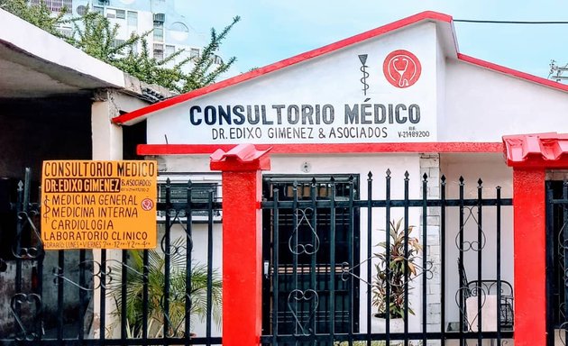 Foto de Consultorio Medico Dr Edixo Gimenez & Asociados