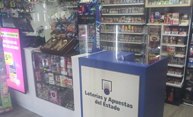 Foto de Expendeduria 15 - Loterías