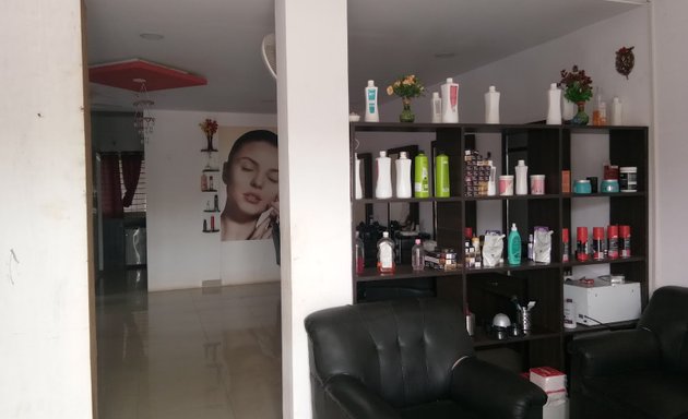 Photo of Step in Beauty Launge