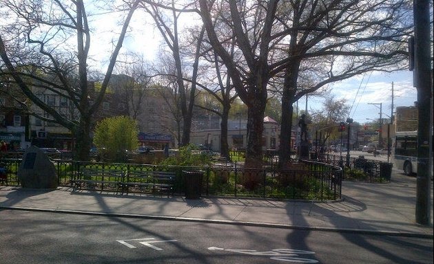 Photo of Tompkinsville Park