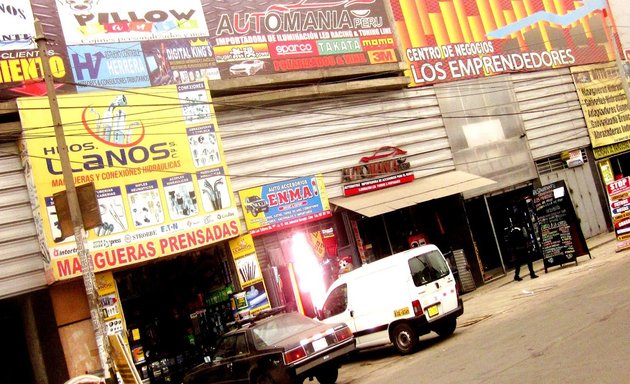 Foto de AUTOMANIA PERU, Acessorios de autos,tuning , barras led, focos led