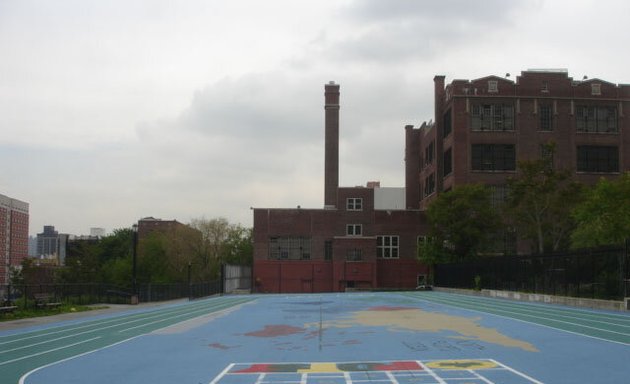 Photo of Bathgate Playground