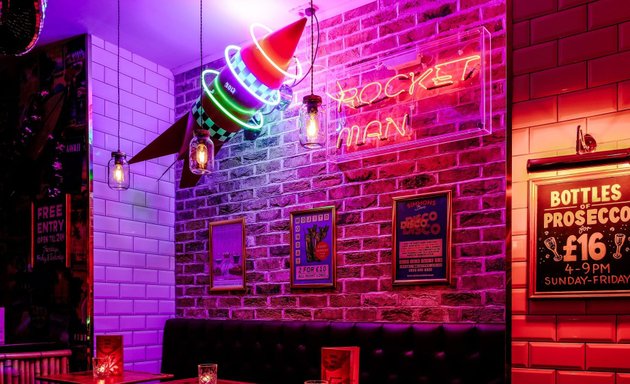Photo of Simmons Bar | Farringdon