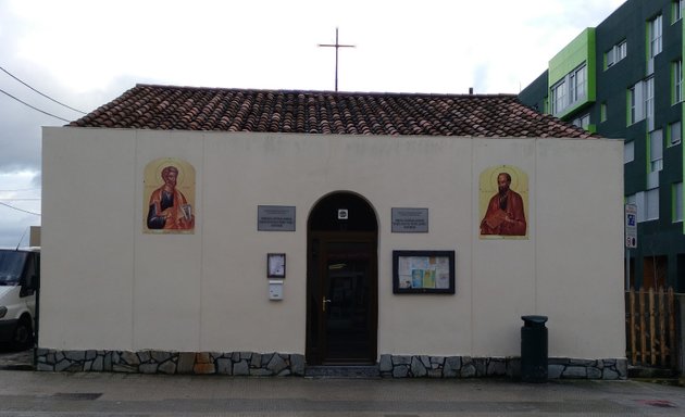 Foto de Parroquia "Sfintii Apostoli Petru si Pavel"