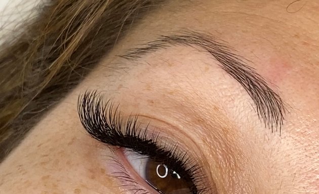 Photo of HYPNOTEYEZED Lash Extensions