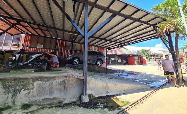 Photo of Fast and Furious Carwash