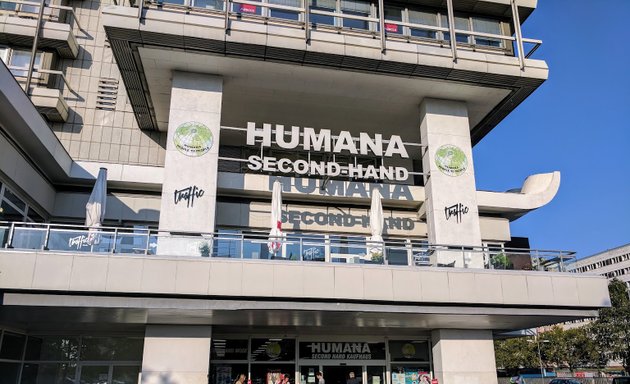 Foto von HUMANA Secondhand & Vintage