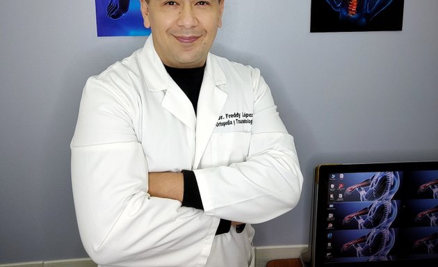Foto de Dr Freddy López ortopedia y traumatología Maracaibo