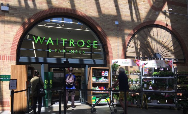 Photo of Waitrose & Partners Barnet