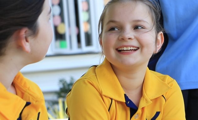 Photo of Red Oak School Uniforms