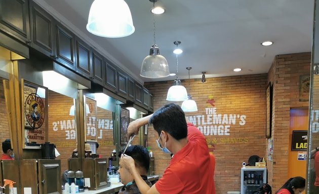 Photo of The Gentleman’s Lounge Haircuts and Shaves