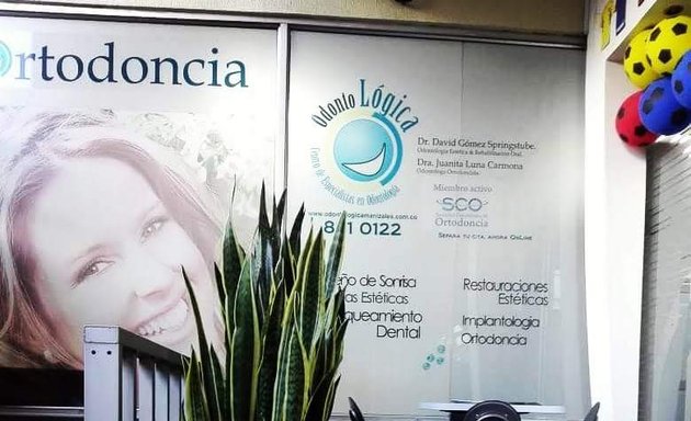 Foto de Centro de Especialistas Odontológica
