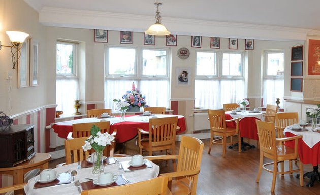 Photo of Queen's Oak Care Home