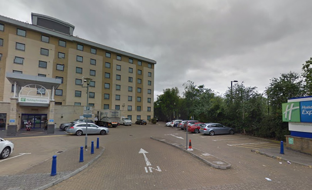 Photo of YourParkingSpace Holiday Inn Express Wandsworth Car Park